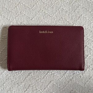 Lark & Ives wallet